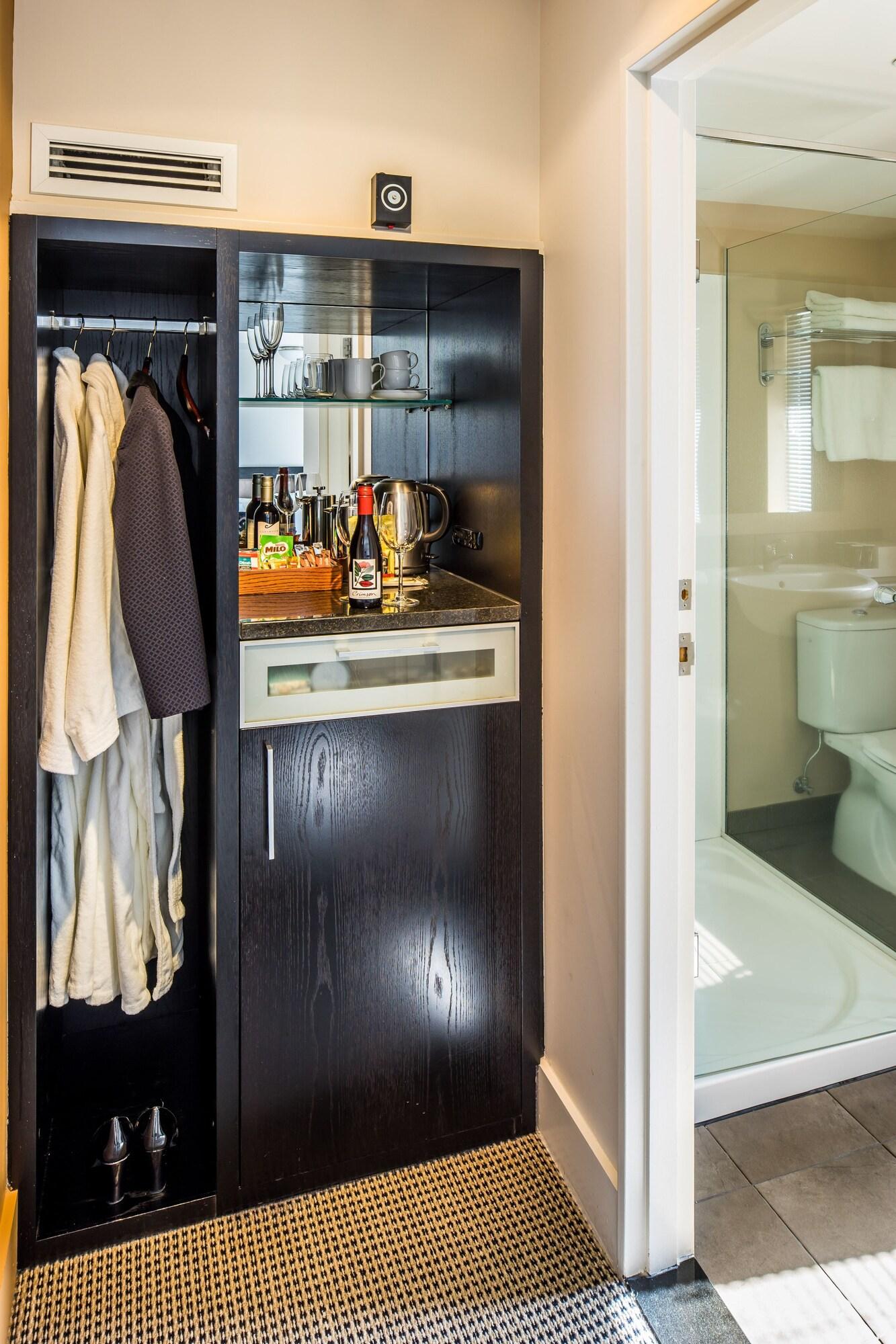فندق بولتون ويلينغتون المظهر الخارجي الصورة A wet bar in a hotel room